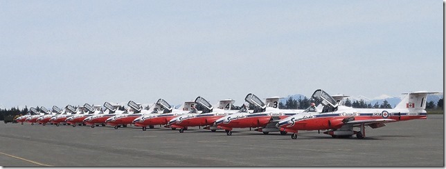 CT-114 Tutor,RCAF,431 Air Demonstration Squadron,19 Wing Comox,Snowbirds, not your normal view, CFsnowbirdsfc, rcaf, RCAF snowbirds,aviationpic, aviationphotography, aviationgeeks, aviationlovers, aviation, avgeeks, instagramaviation, instaplane, instajet, , military aviation, military aviation photography, airshows