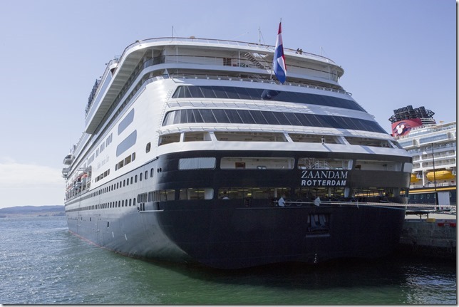 Victoria,ships,ocean,cruise ship,cruise ship terminal,Ogden Point,Juan de Fuca Strait,Dallas Road sea wall,Zandam,Alaska cruise,Disney Wonder