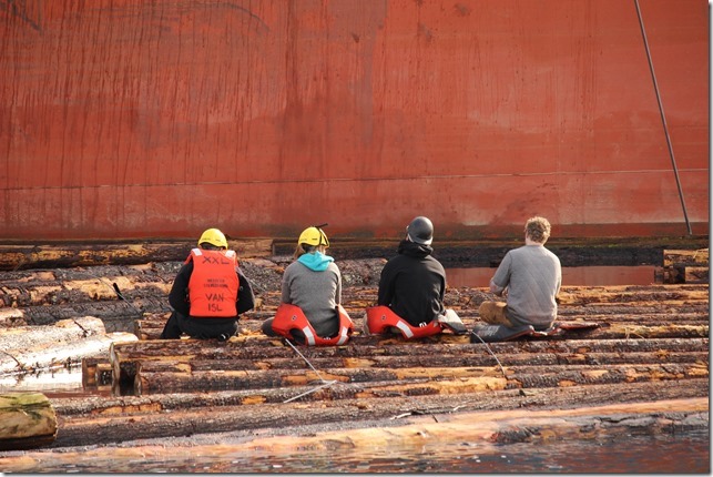 stevedores,ships,logs,Nanaimo Assembly Wharf,Nanaimo,log boom,dozer boat